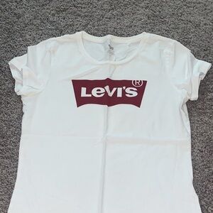 WOMEN BUNDLE OF 13 TOPS